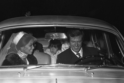 Robert Culp with bride France Nuyen on their wedding day 12-09-1967