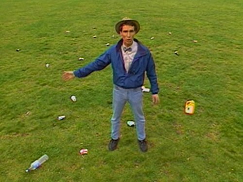Still of Bill Nye in Bill Nye, the Science Guy (1993)