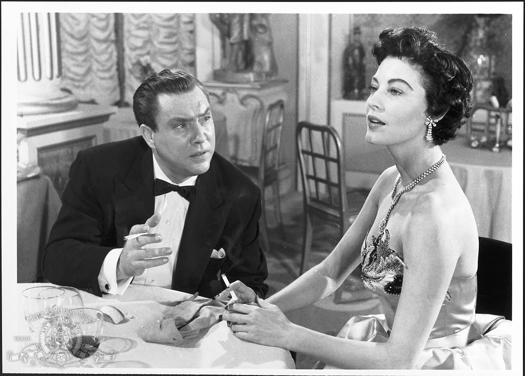 Still of Ava Gardner and Edmond O'Brien in The Barefoot Contessa (1954)