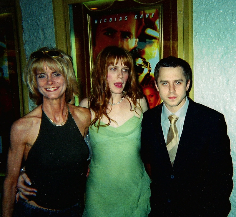 Jackie O'Brien, Mariah O'Brien, Giovanni Ribisi at premiere of Gone in 60 Seconds, Westwood,Ca.