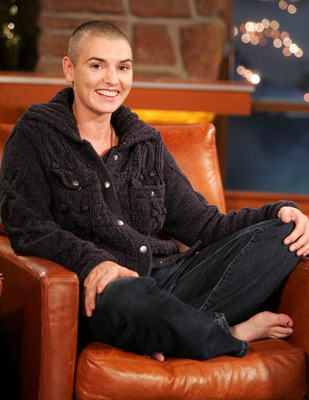 Sinéad O'Connor at event of The Late Late Show with Craig Ferguson (2005)