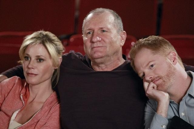 Still of Julie Bowen, Jesse Tyler Ferguson and Ed O'Neill in Moderni seima (2009)