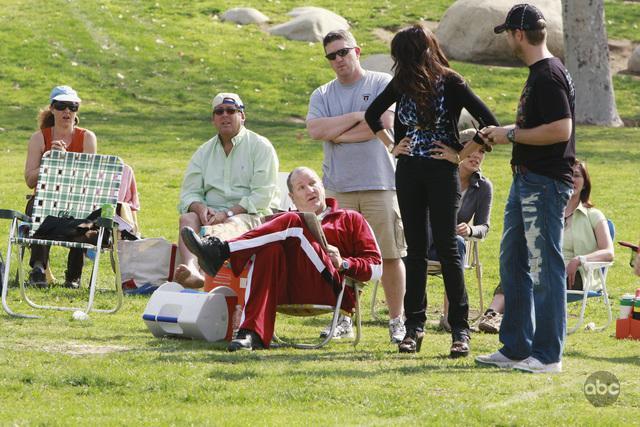 Still of Sofía Vergara and Ed O'Neill in Moderni seima (2009)