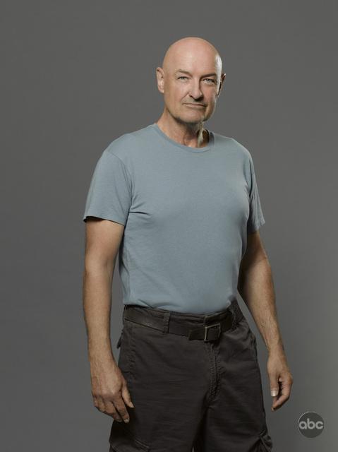 Still of Terry O'Quinn in Dinge (2004)