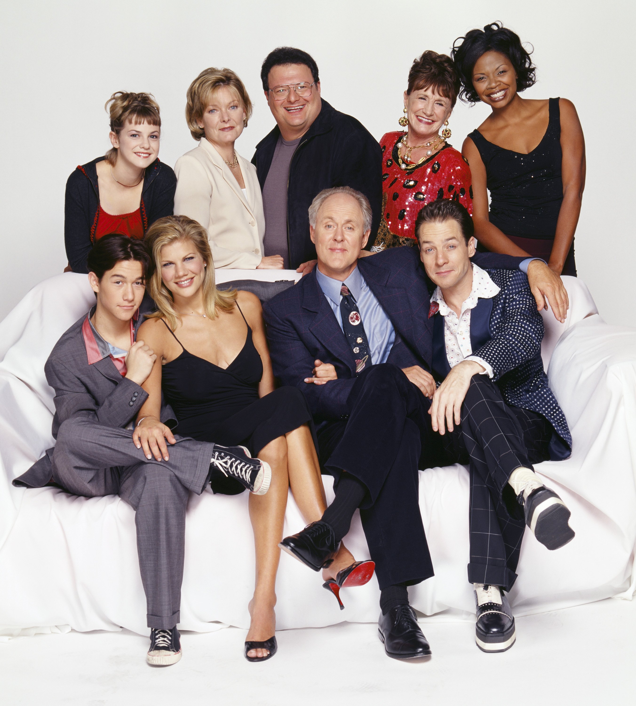 Still of Wayne Knight, John Lithgow, Jane Curtin, Kristen Johnston, Joseph Gordon-Levitt, Simbi Khali, Larisa Oleynik, French Stewart and Elmarie Wendel in Trecias luitas nuo saules (1996)