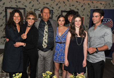Jane Fonda, Bruce Beresford, Catherine Keener, Elizabeth Olsen, Nat Wolff, Chace Crawford and Marissa O'Donnell at event of Mao's Last Dancer (2009)