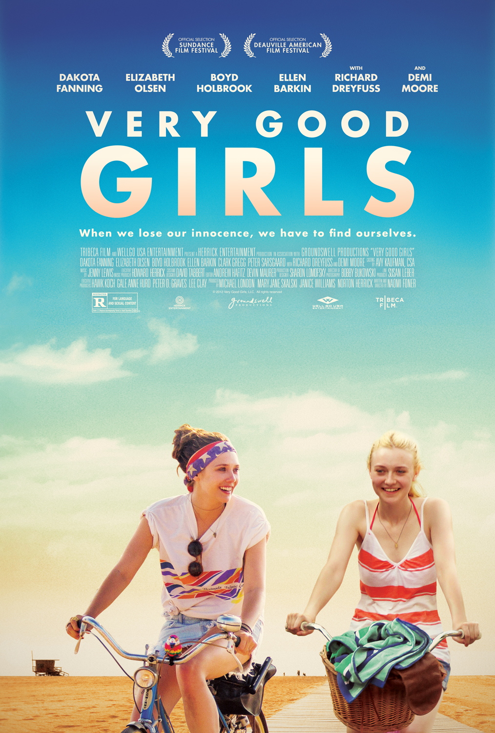Dakota Fanning and Elizabeth Olsen in Very Good Girls (2013)