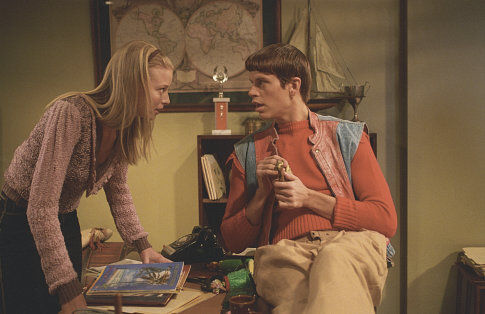 Still of Rachel Nichols and Eric Christian Olsen in Dumb and Dumberer: When Harry Met Lloyd (2003)