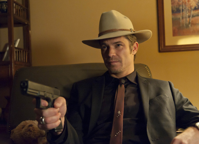 Still of Timothy Olyphant in Justified (2010)