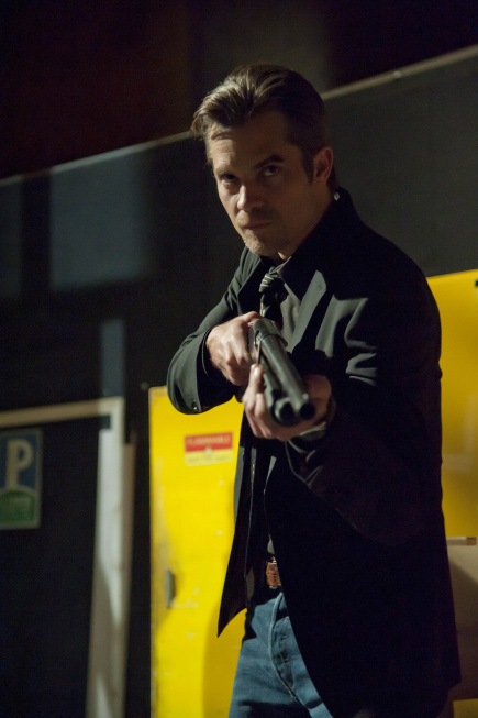 Still of Timothy Olyphant in Justified (2010)