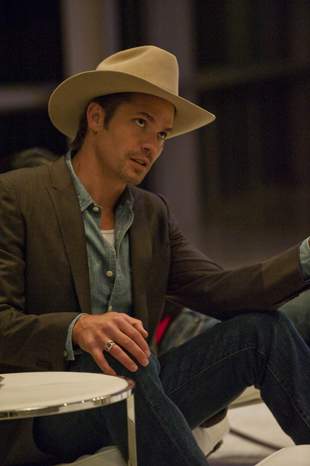 Still of Timothy Olyphant in Justified (2010)