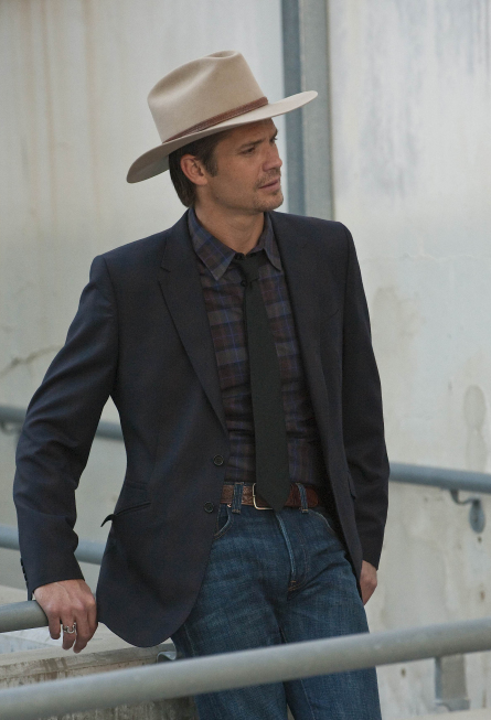 Still of Timothy Olyphant in Justified (2010)