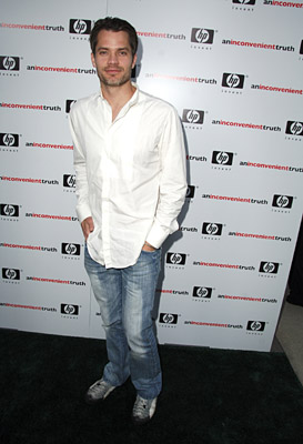 Timothy Olyphant at event of An Inconvenient Truth (2006)