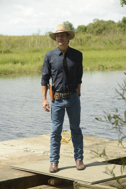 Still of Timothy Olyphant in Justified (2010)