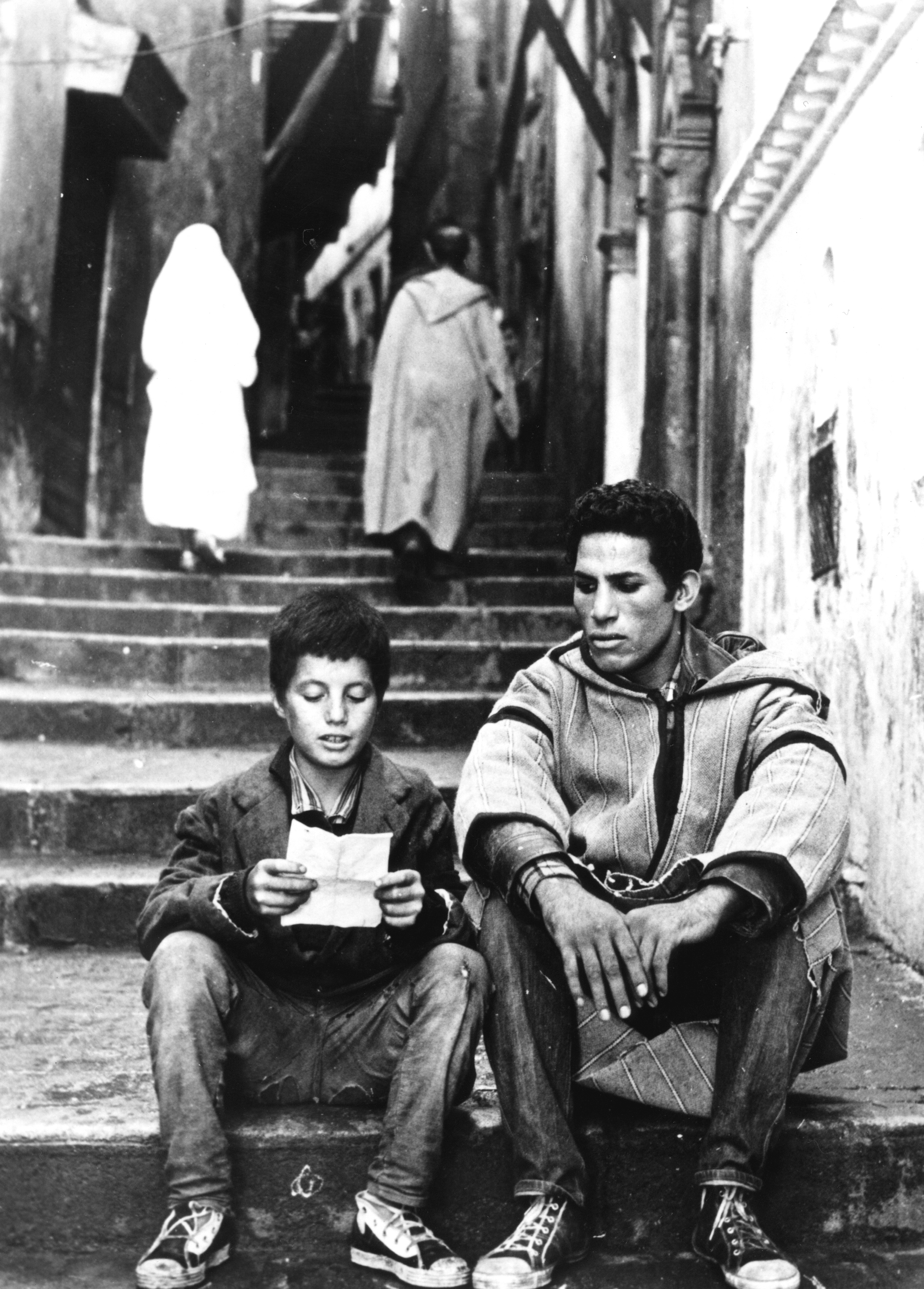 Still of Mohamed Ben Kassen, Brahim Hadjadj and Omar in La battaglia di Algeri (1966)