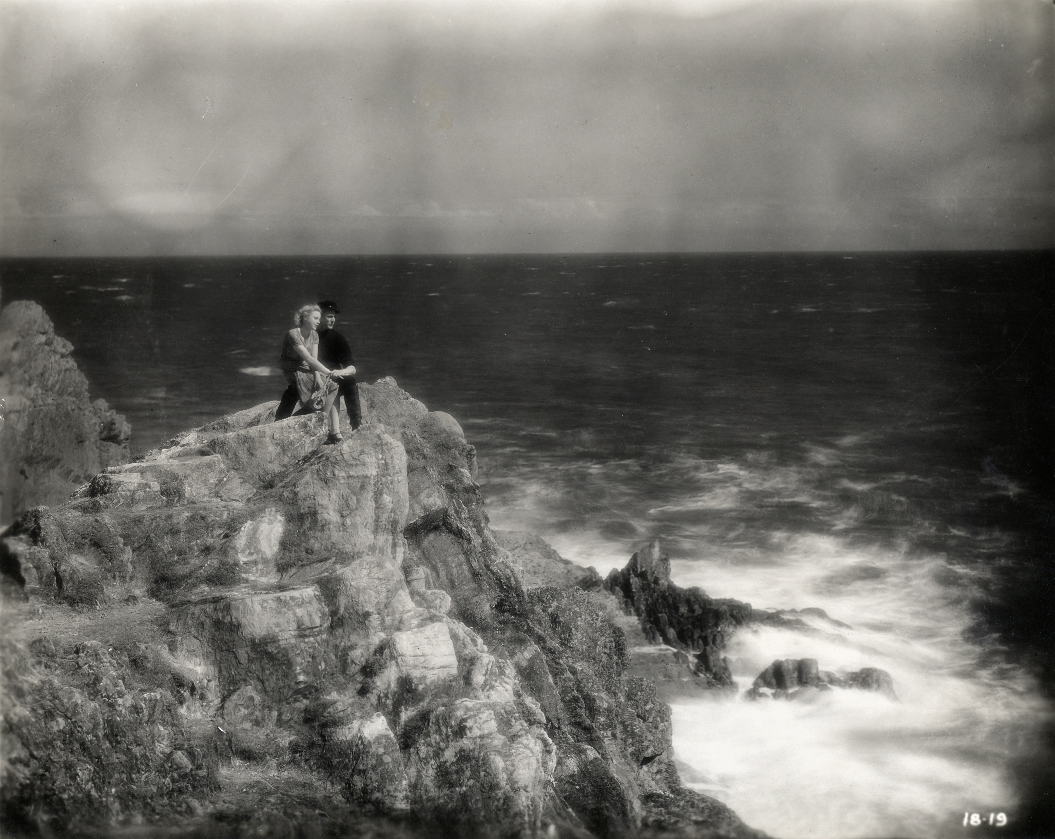 Still of Malcolm Keen and Anny Ondra in The Manxman (1929)