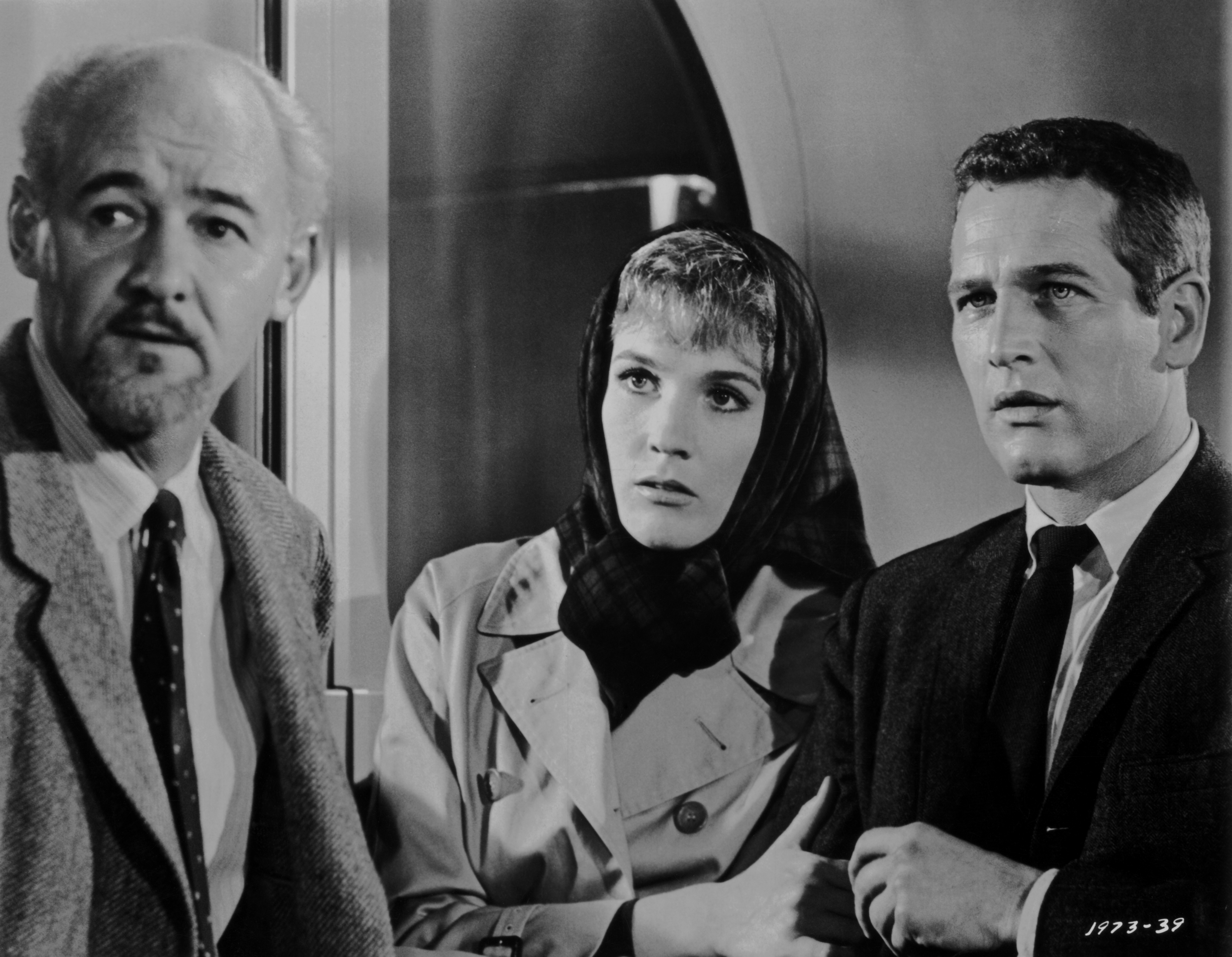 Still of Paul Newman, Julie Andrews and David Opatoshu in Torn Curtain (1966)