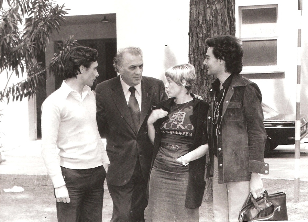 Antonio Orfanò e Federico Fellini incontrano durante Una Pausa del film 