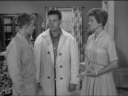 Still of Frank Bank, Barbara Billingsley and Ken Osmond in Leave It to Beaver (1957)
