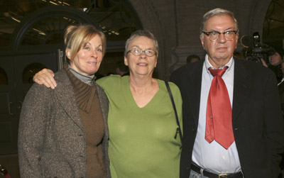 Larry McMurtry, Diana Ossana and Annie Proulx at event of Kuprotas kalnas (2005)