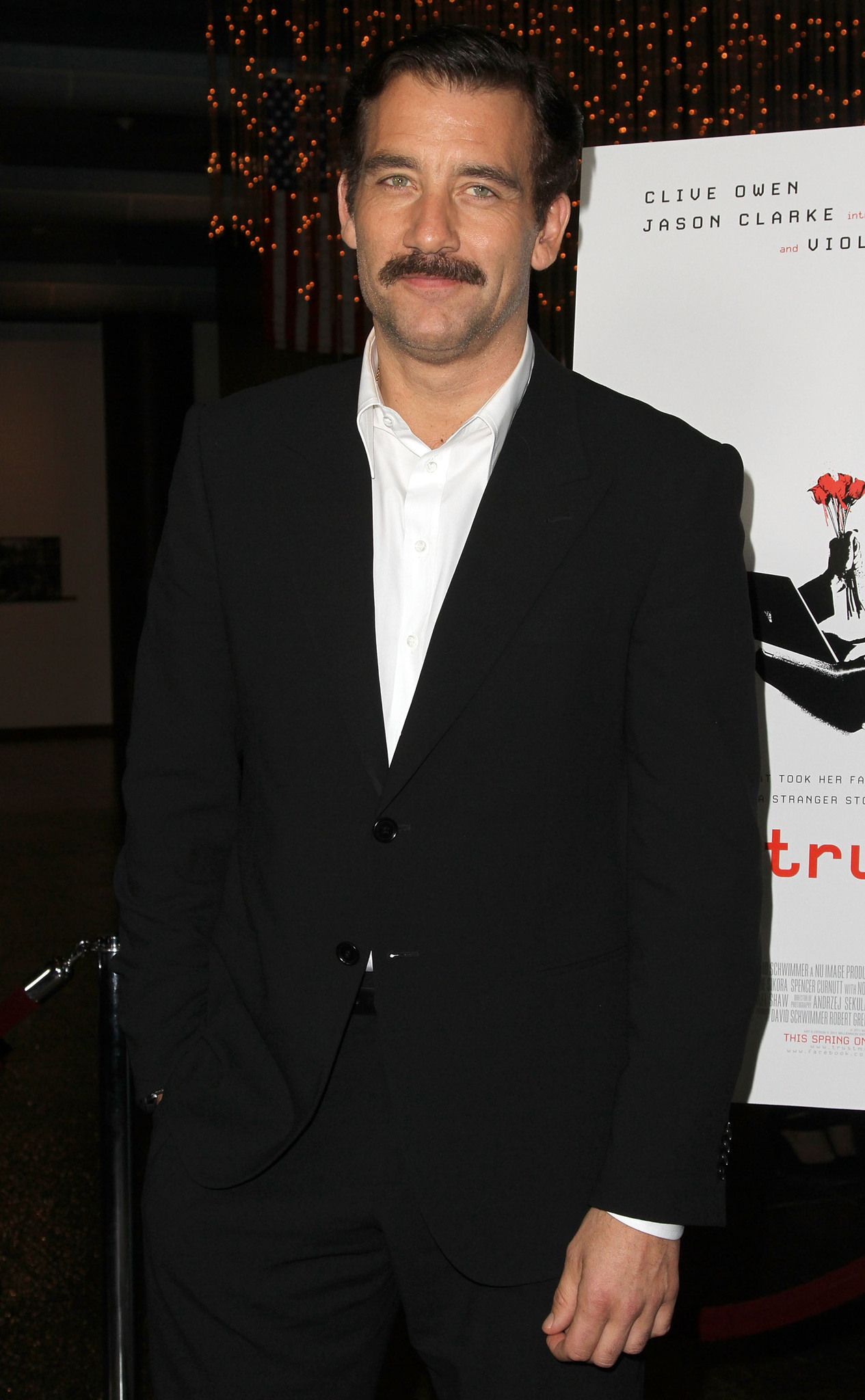 Clive Owen at event of Trust (2010)