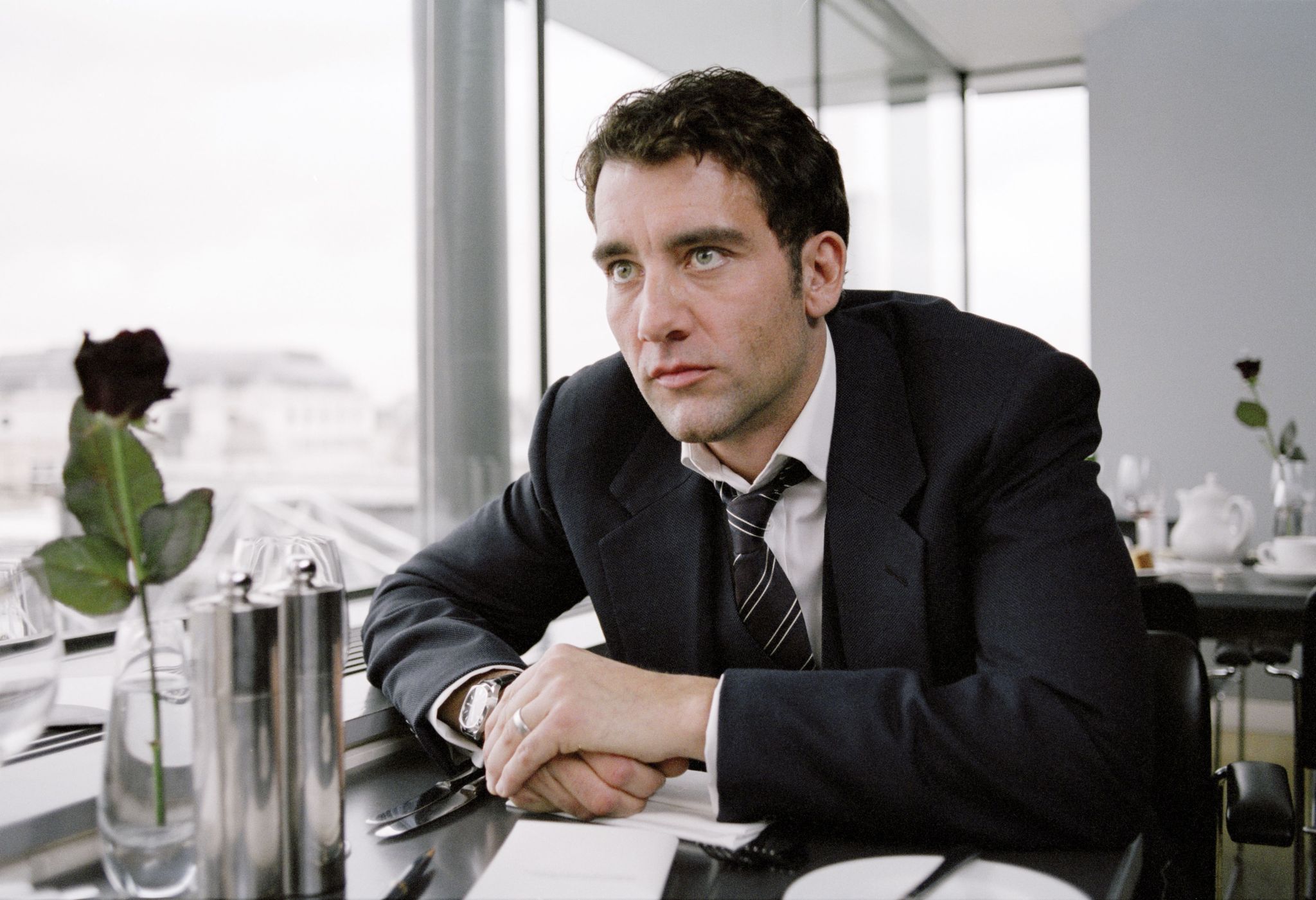 Still of Clive Owen in Closer (2004)