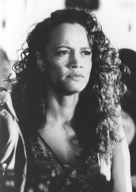 Still of Rena Owen in Once Were Warriors (1994)