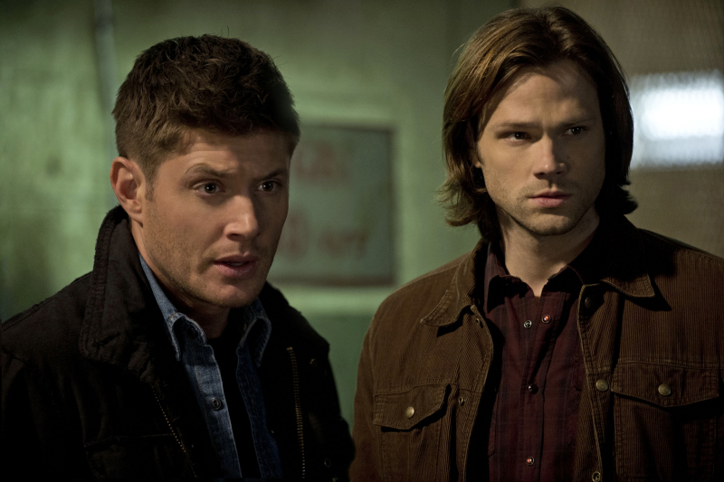 Still of Jensen Ackles and Jared Padalecki in Supernatural (2005)