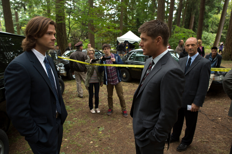 Still of Jensen Ackles and Jared Padalecki in Supernatural (2005)