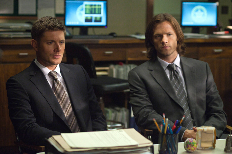 Still of Jensen Ackles and Jared Padalecki in Supernatural (2005)