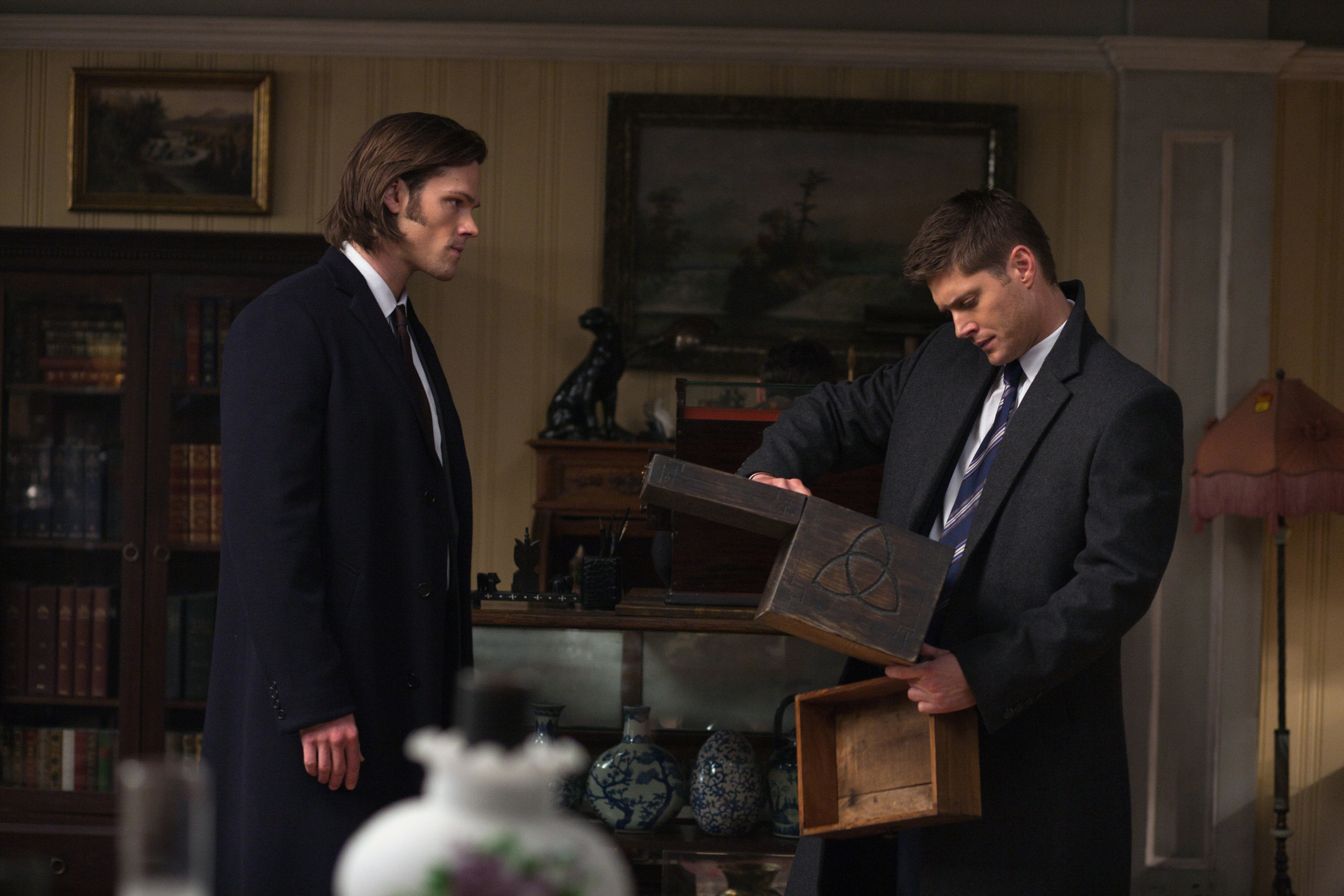 Still of Jensen Ackles and Jared Padalecki in Supernatural (2005)