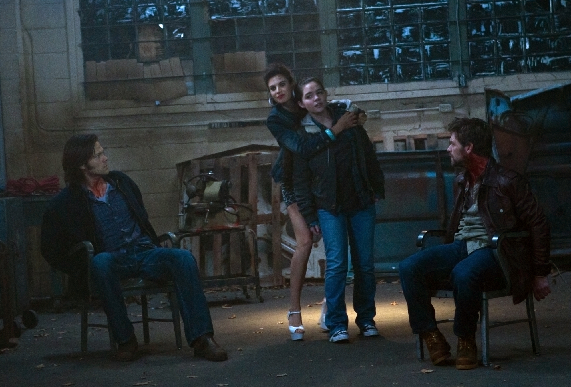 Still of Meghan Ory, Jared Padalecki, Ian Tracey and Madison McLaughlin in Supernatural (2005)