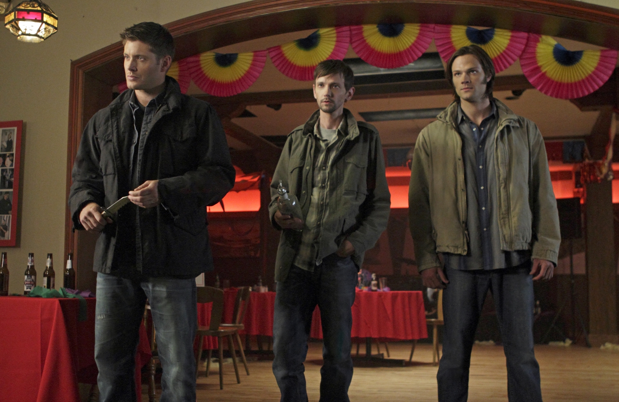 Still of Jensen Ackles, Jared Padalecki and DJ Qualls in Supernatural (2005)