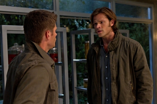 Still of Jensen Ackles and Jared Padalecki in Supernatural (2005)