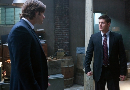 Still of Jensen Ackles and Jared Padalecki in Supernatural (2005)