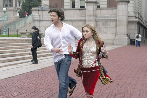 Still of Ashley Olsen and Jared Padalecki in New York Minute (2004)