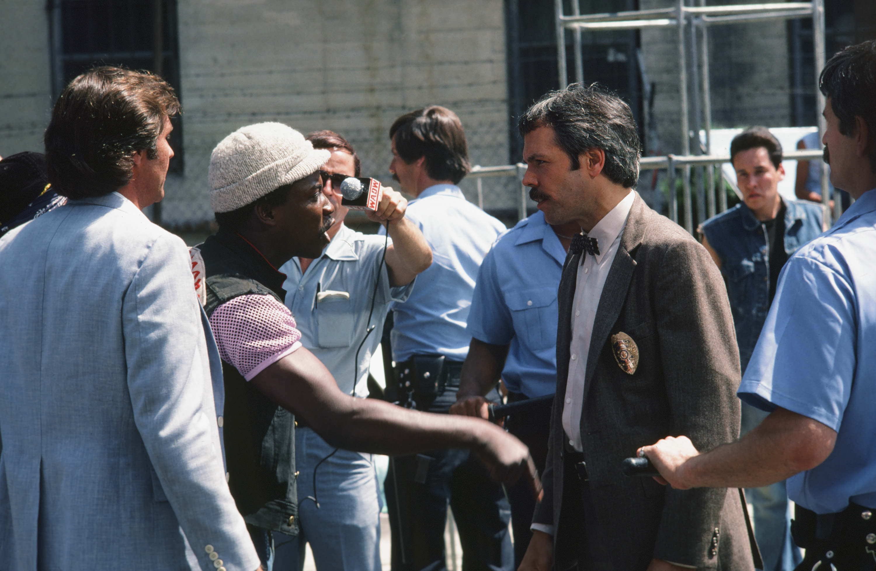 Still of Kiel Martin, Harrison Page and Joe Spano in Hill Street Blues (1981)