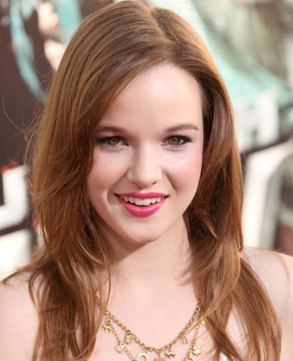 Kay Panabaker at event of Jonah Hex (2010)