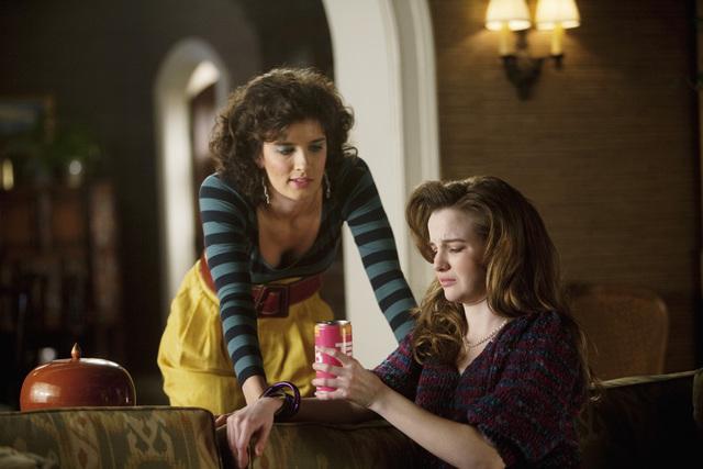 Still of Kay Panabaker and Anna Wood in Brothers & Sisters (2006)