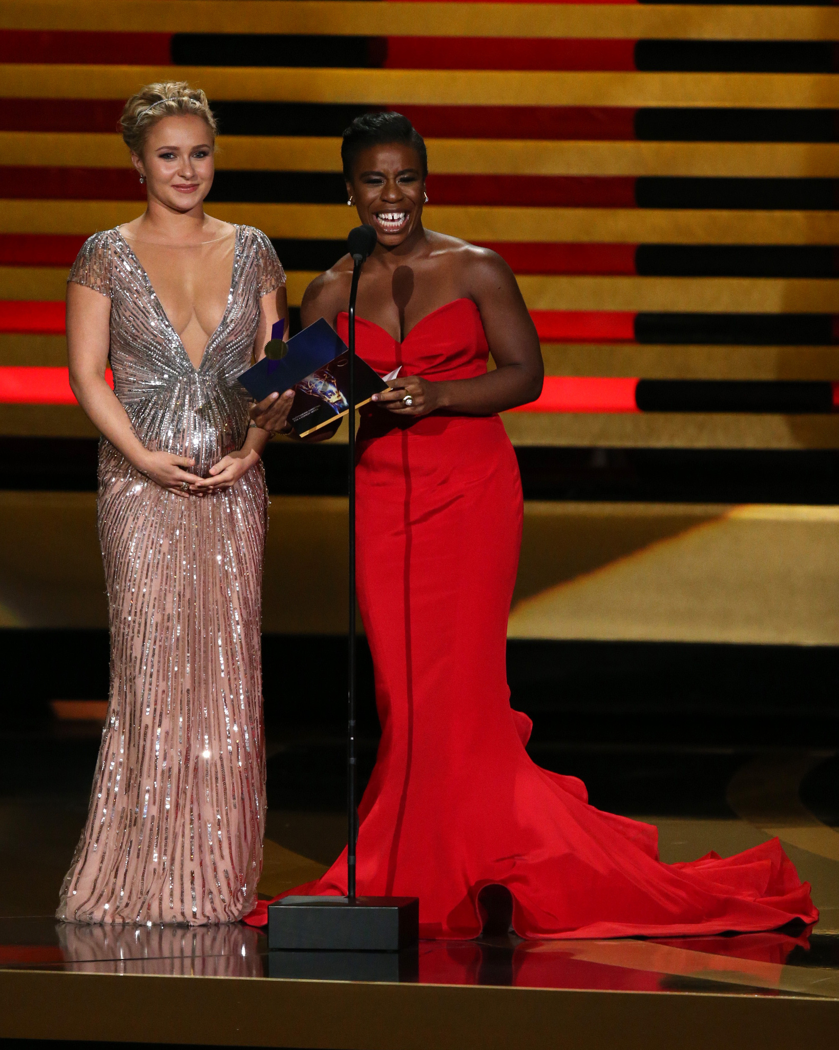 Hayden Panettiere and Uzo Aduba at event of The 66th Primetime Emmy Awards (2014)