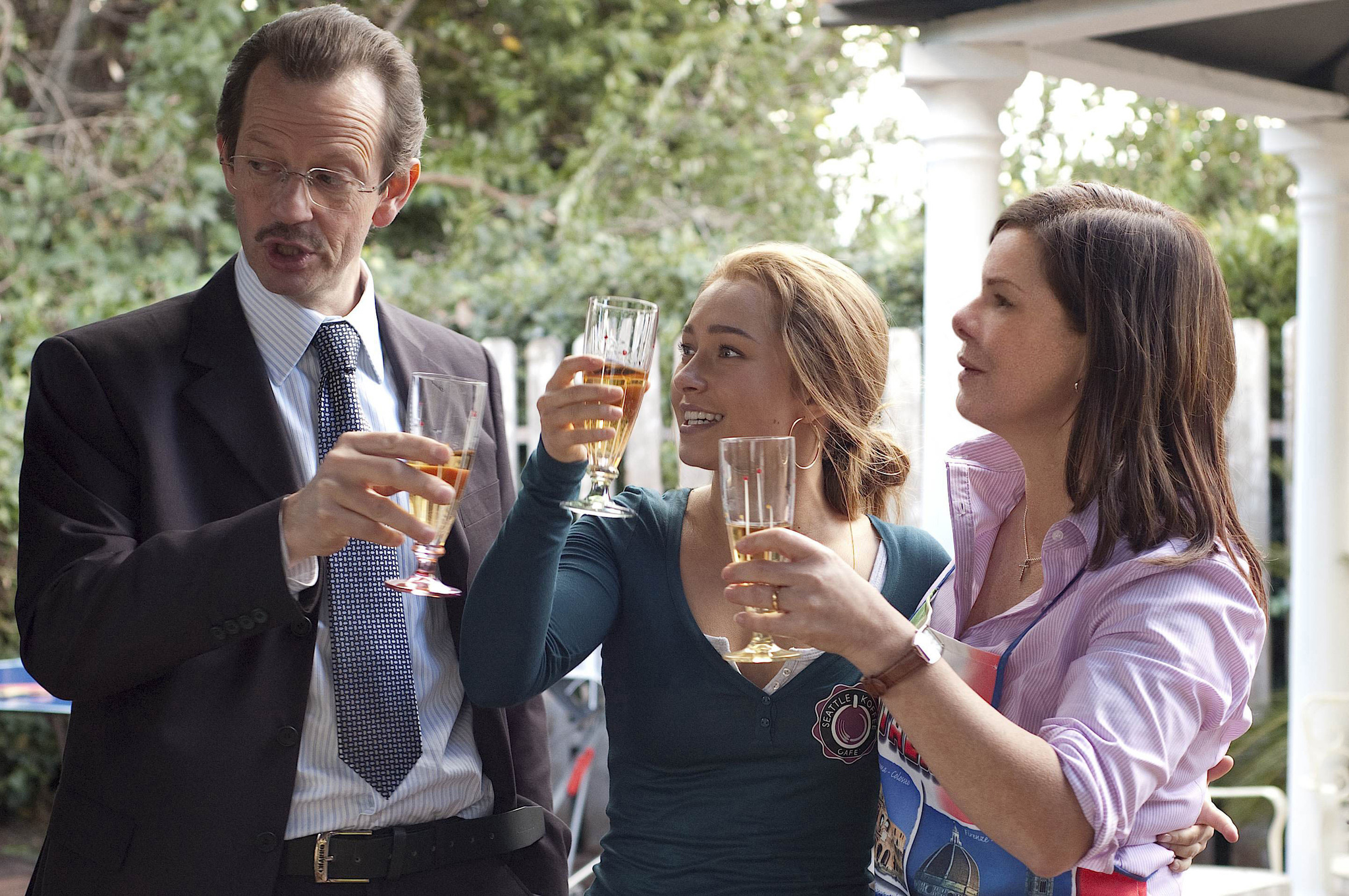 Still of Marcia Gay Harden, Hayden Panettiere and Clive Walton in Amanda Knox: Murder on Trial in Italy (2011)