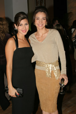 Annie Parisse and Jamie-Lynn Sigler