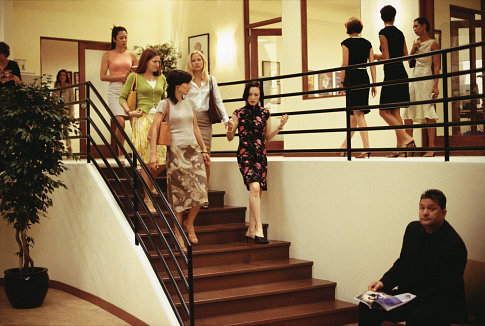 (Left to right) Samantha Quan as Lori, Kathryn Hahn as Michelle, Annie Parisse as Jeannie, Kate Hudson as Andie and Bebe Neuwirth as Lana