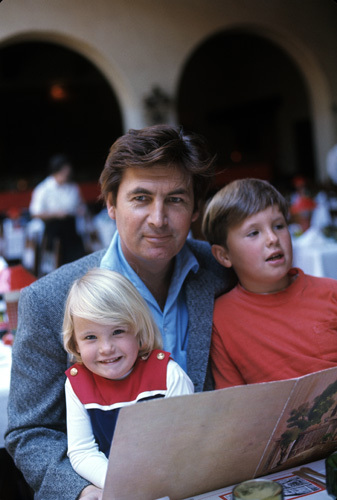Fess Parker with his children Fess Jr. and Ashley circa 1960s