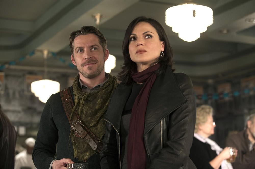 Still of Sean Maguire and Lana Parrilla in Once Upon a Time (2011)