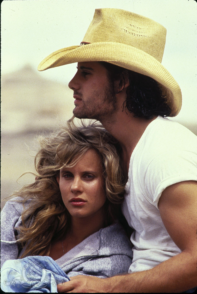 Still of Lori Singer and Adrian Pasdar in Made in U.S.A. (1987)