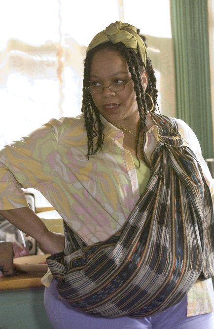 Still of Tonye Patano in Weeds (2005)