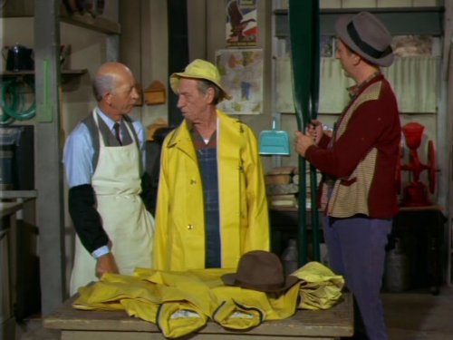 Still of Frank Cady and Hank Patterson in Green Acres (1965)