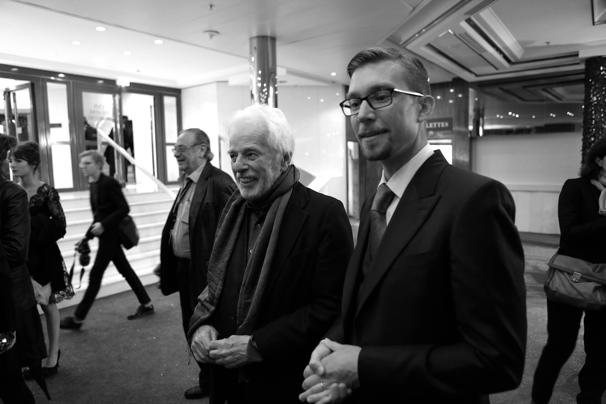 Still of Alejandro Jodorowsky and Frank Pavich in Jodorowsky's Dune (2013)