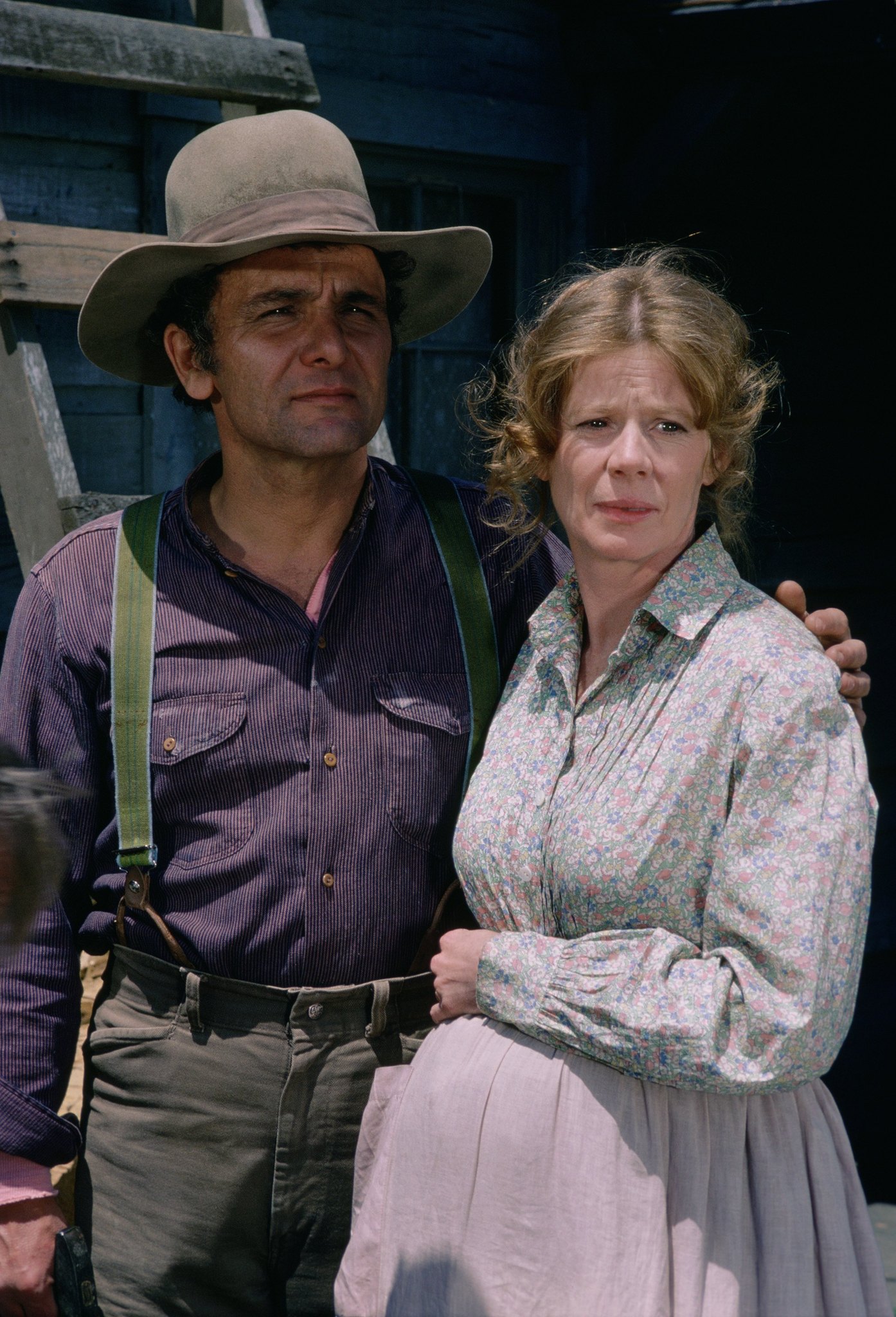 Still of Michael Pataki and Collin Wilcox Paxton in Little House on the Prairie (1974)